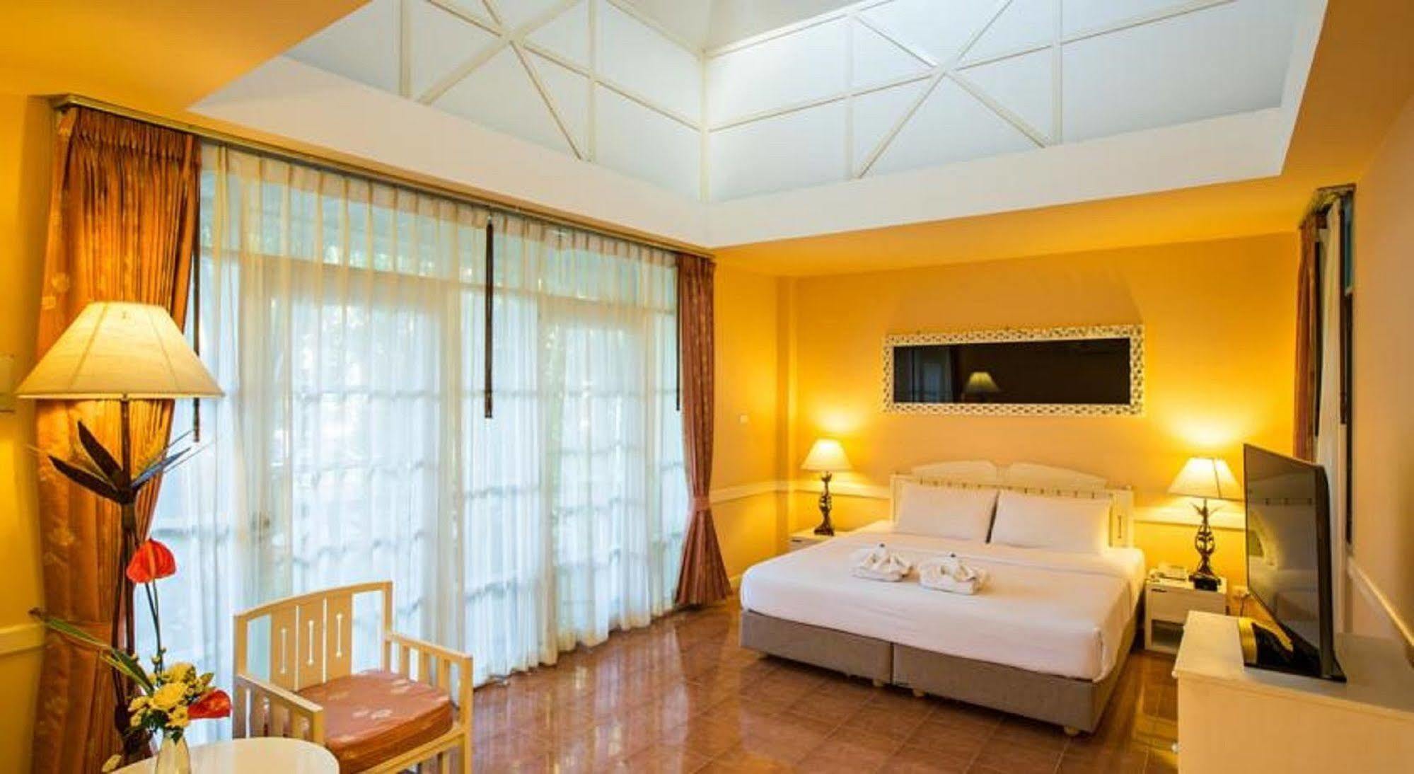 Eurasia Chiang Mai Hotel Esterno foto