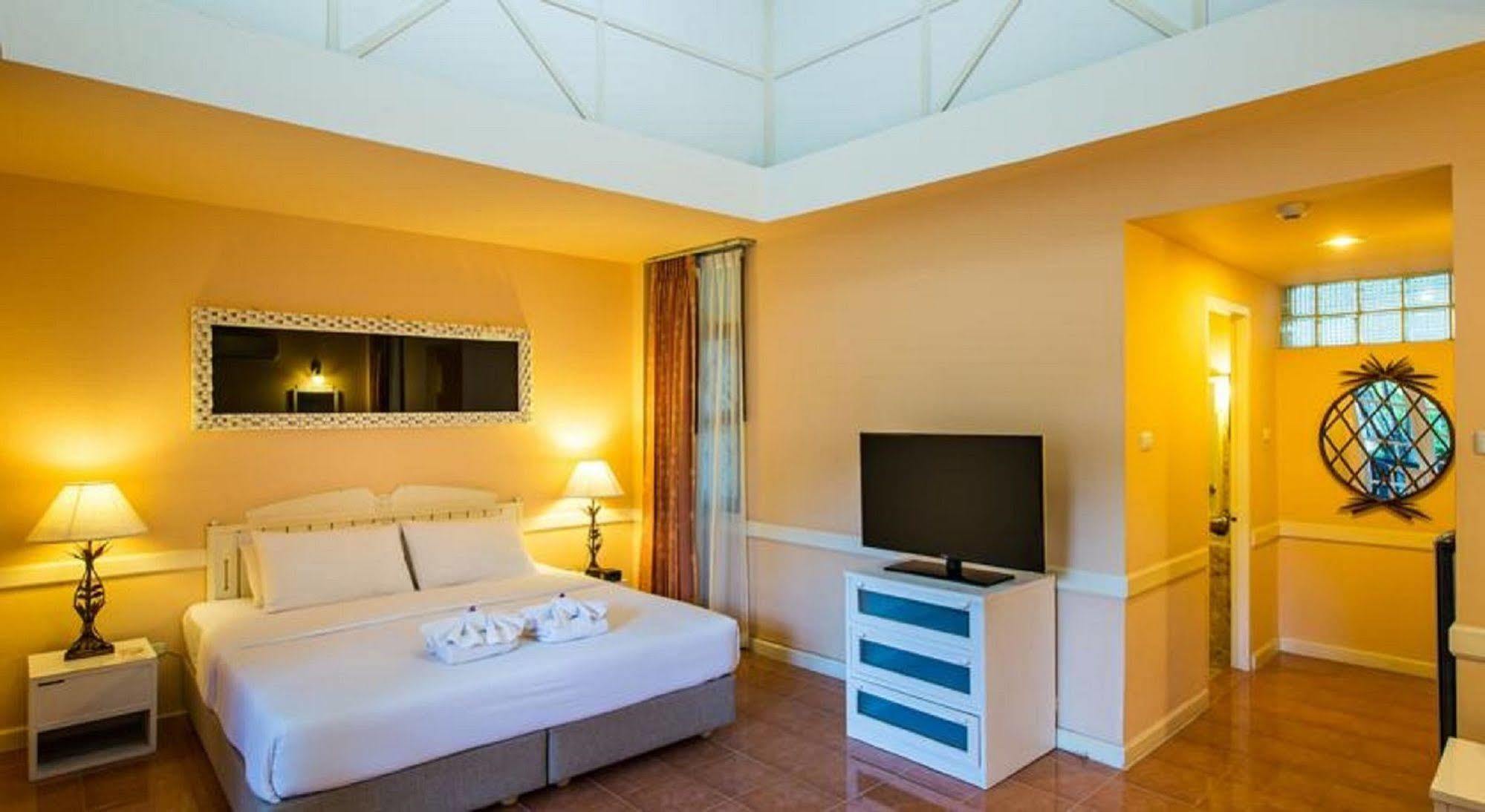 Eurasia Chiang Mai Hotel Esterno foto